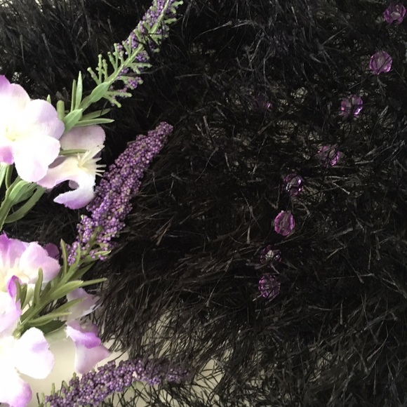 Unique hand knitted scarf with purple beads - Picture 3 of 5